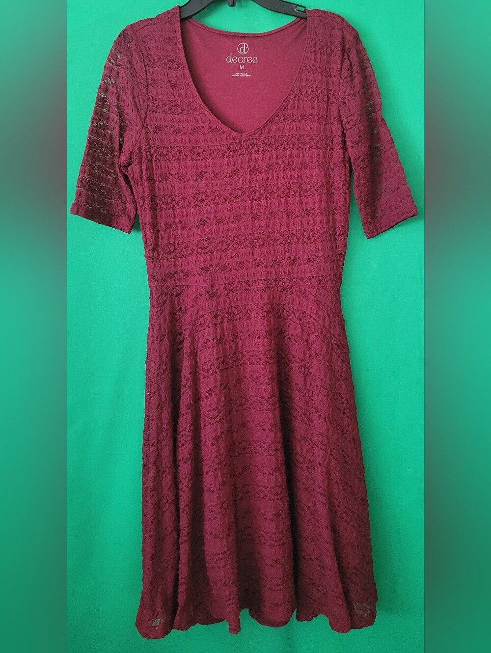 Decree Women Burgundy Lace Fit-and-Flare Dress Sz Medium Vneck Swing Skater